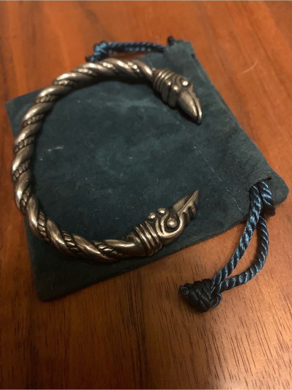 Nordegarde stainless steel raven head torc bracelet unisex - Picture 2 of 5